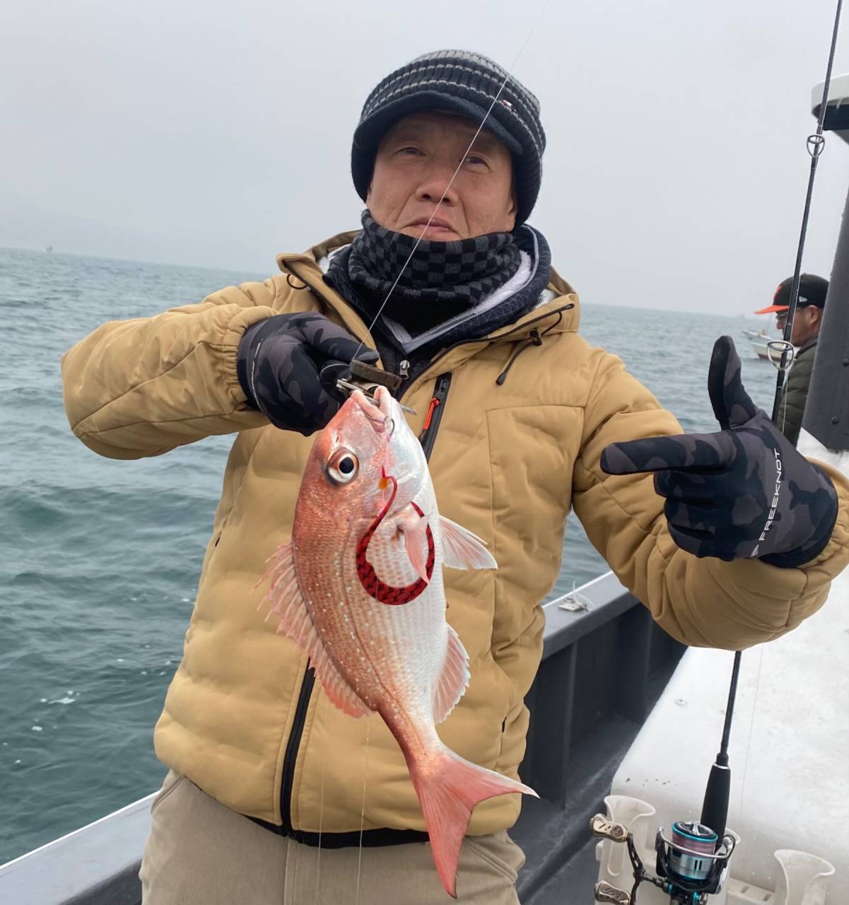 鯛ラバ便で出船